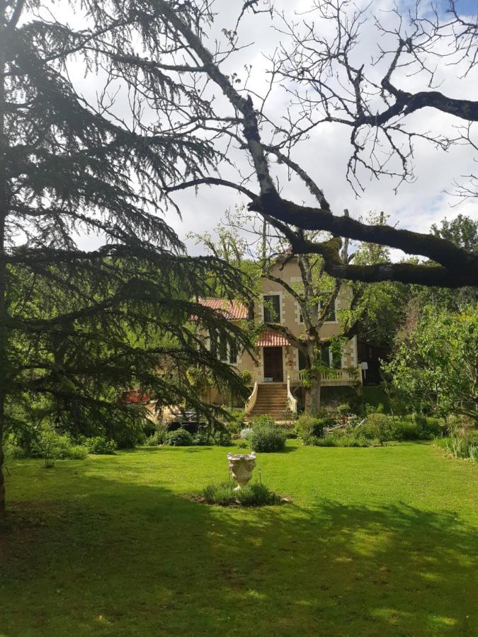 Villa Léovil Saint-Pompont Esterno foto